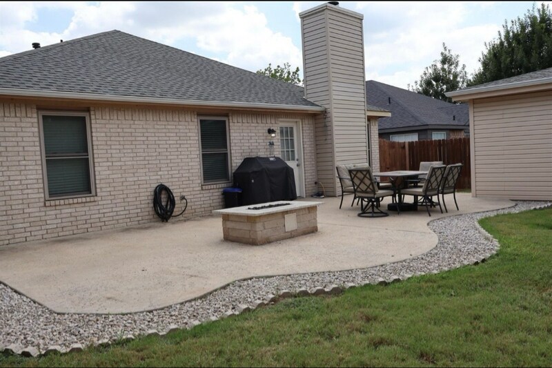 Building Photo - 9005 Stillwater Trail