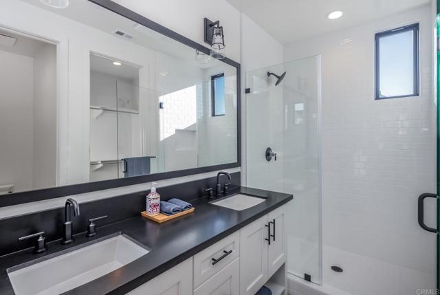 Building Photo - 1403 Anacona Pl