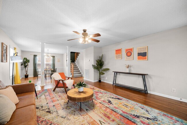 Building Photo - 1438 Addison Dr