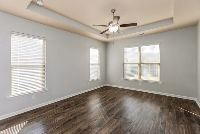 Building Photo - 26 Barnsley Village Dr