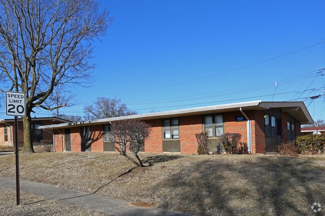 Building Photo - Alton Acres