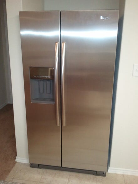 Stainless steel refrigerator - 10910 Burning Lamp