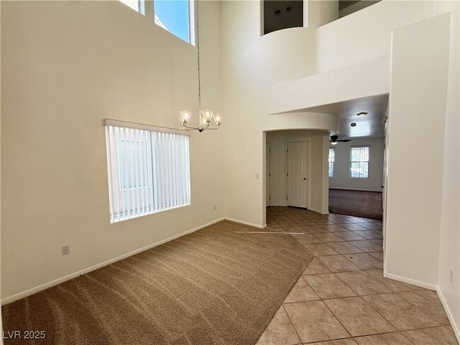 Building Photo - 5249 W Palm Pinnacle Ave