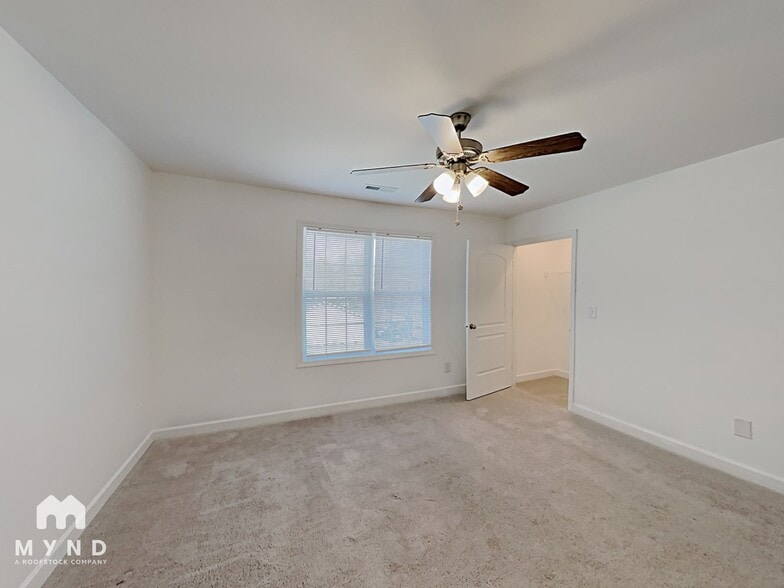 Building Photo - 331 Kimball St