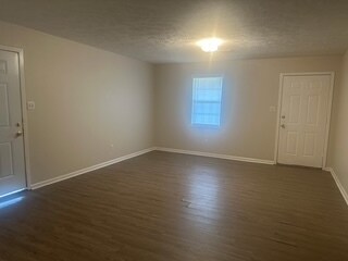 Building Photo - 469 Otis Dr