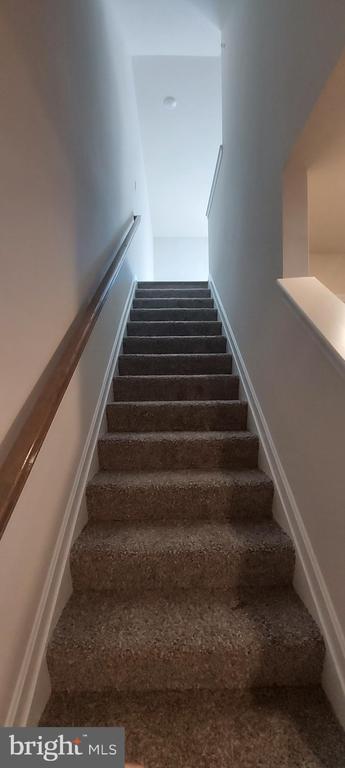 Building Photo - 1928 Fauna Dr