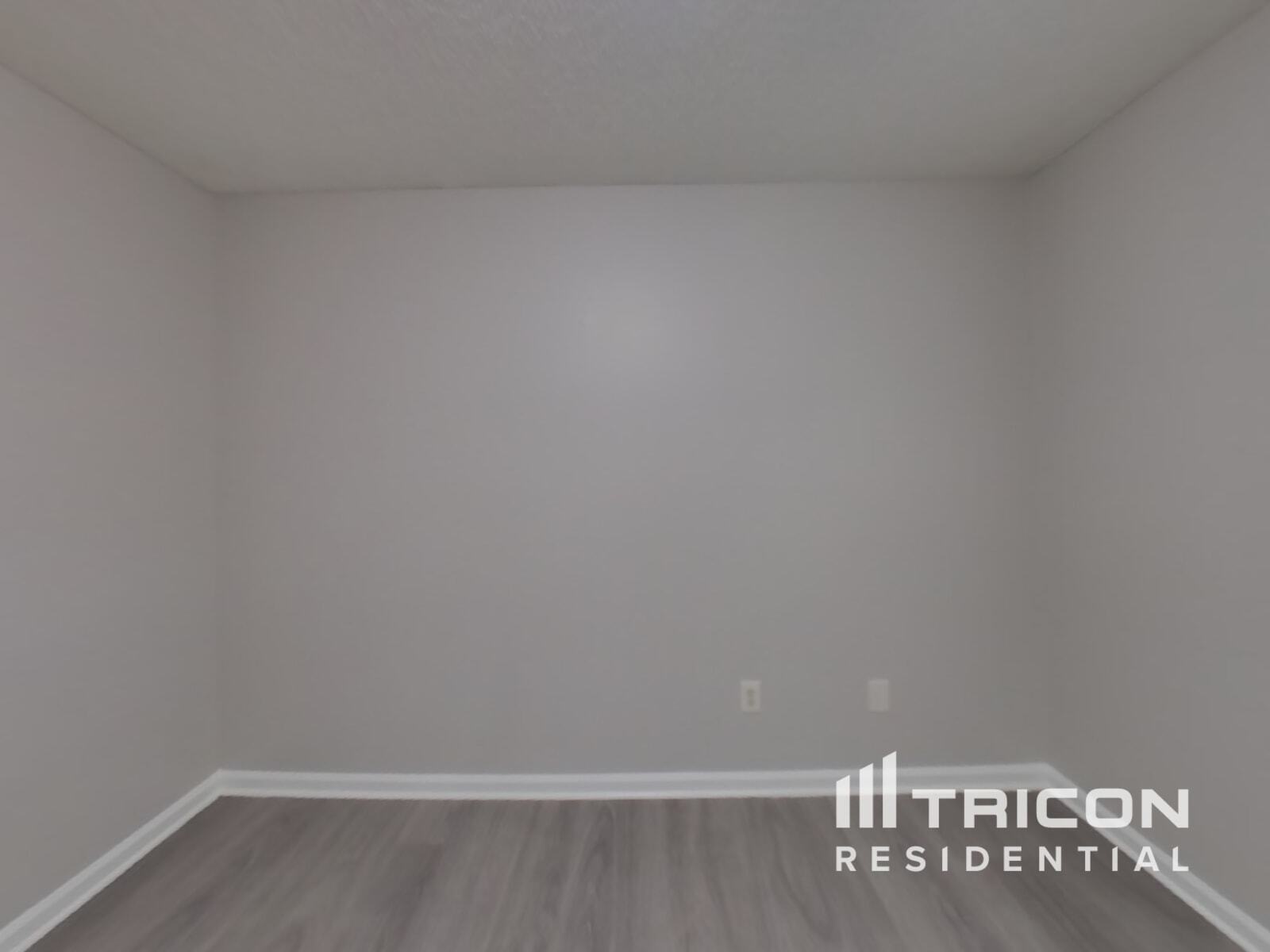 Building Photo - 3572 Raymur Villa Dr