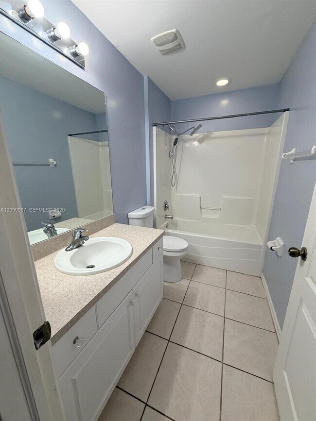 Building Photo - 507 Peerless Cir