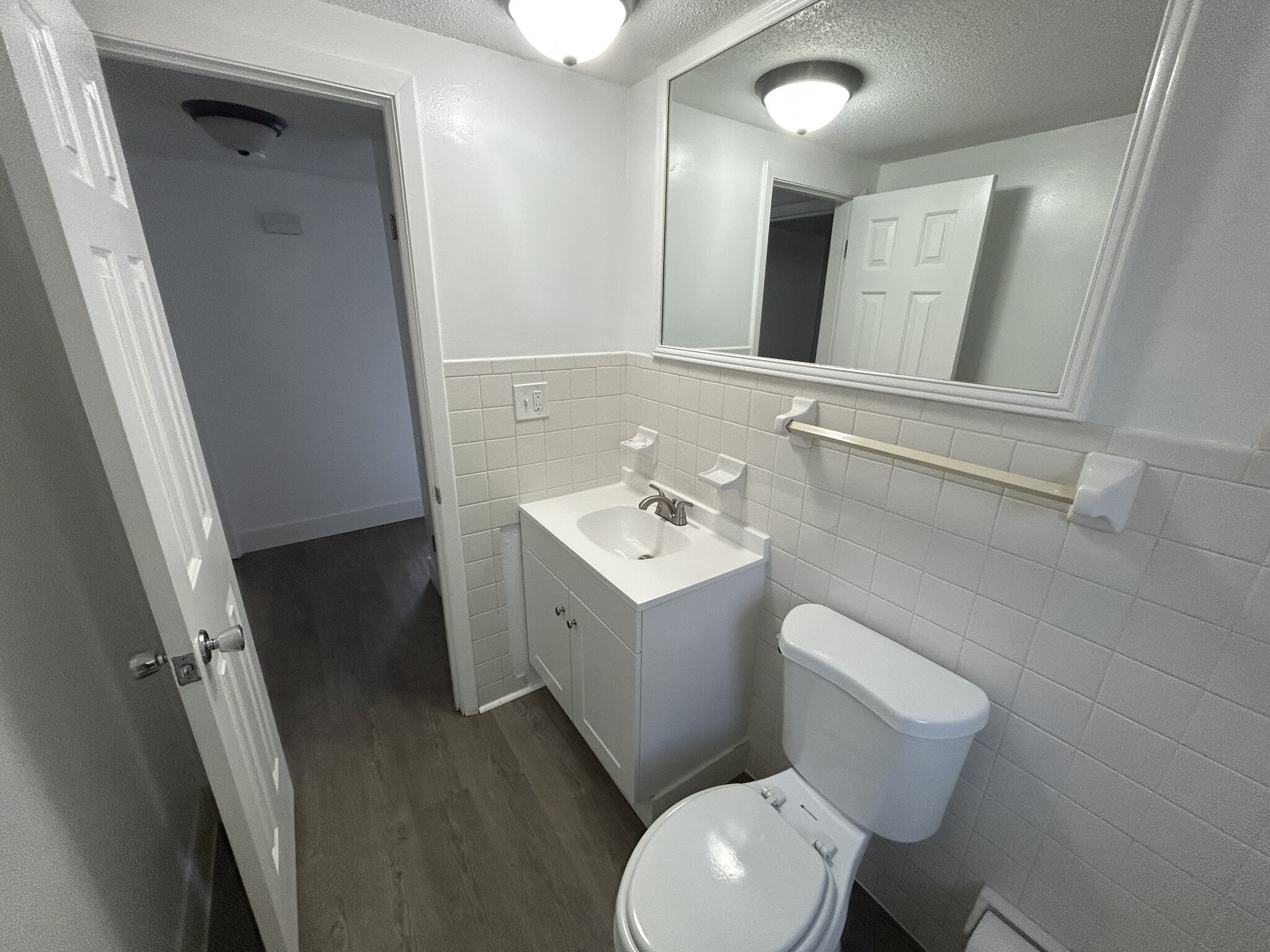 Building Photo - 5446 Lisa Cir