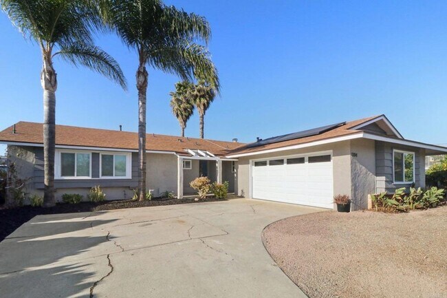 Primary Photo - 4BD/2BA Recently Renovated Home in Escondido