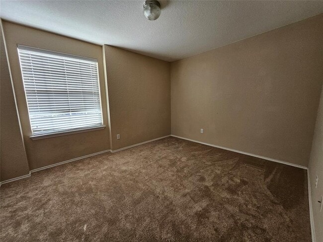 Building Photo - 11109 Persimmon Gap Dr