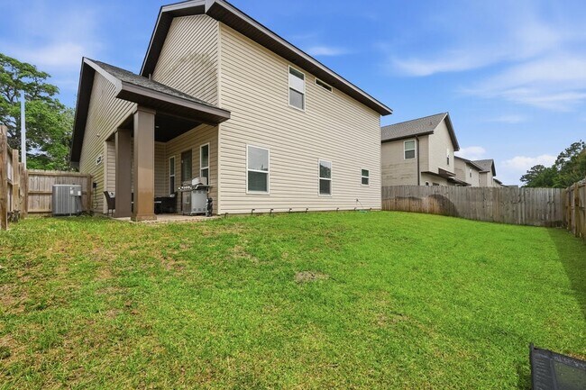 Building Photo - 2331 Hadleigh Hills Ct