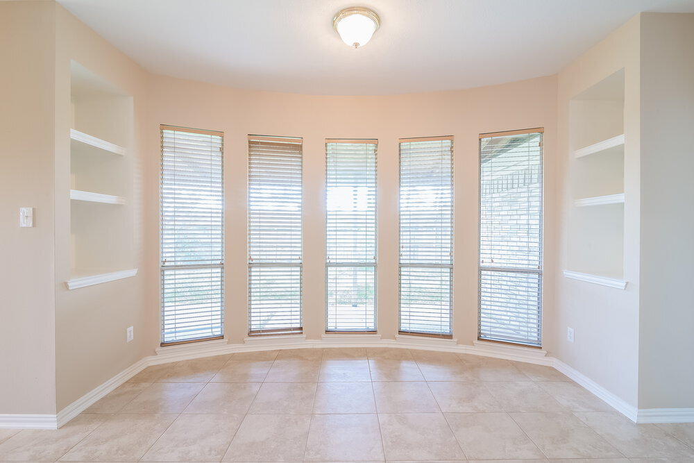 Building Photo - 11 Crest Gate