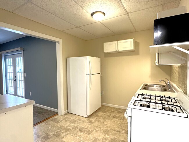 Building Photo - 15493 Yellow Pine St NW
