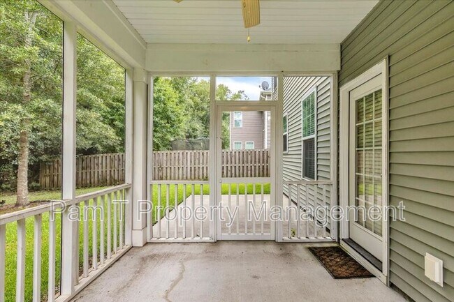 Building Photo - 356 Casey Dr