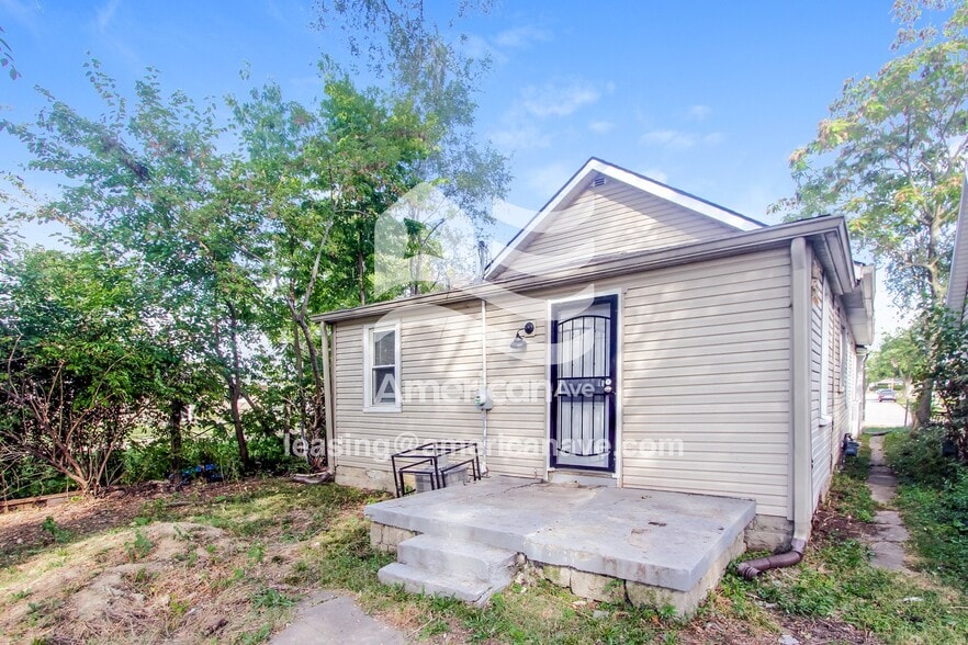 Building Photo - 1732 Draper St