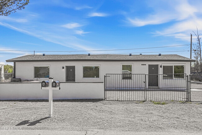 Building Photo - 10752 Mellward Rd