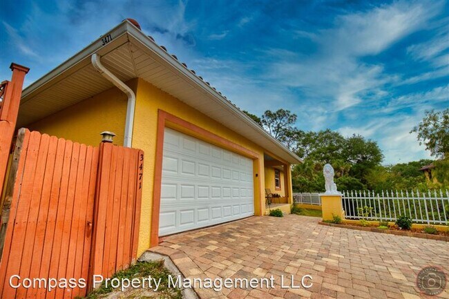 Building Photo - 3471 Datura Rd