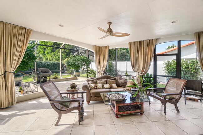 Building Photo - 3509 NW 26th Ct