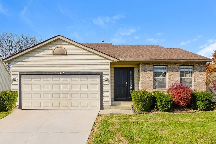 Primary Photo - 2847 Blue Moon Dr