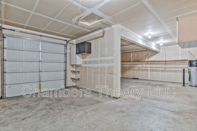 Building Photo - 3593 SW Pumice Ave