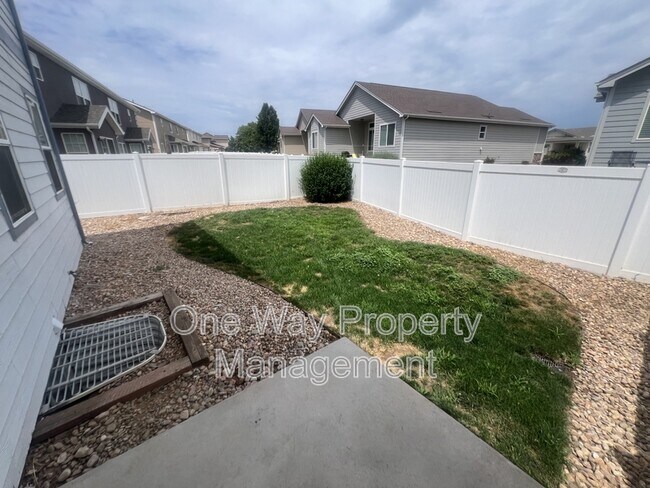 Building Photo - 3320 Barbera St