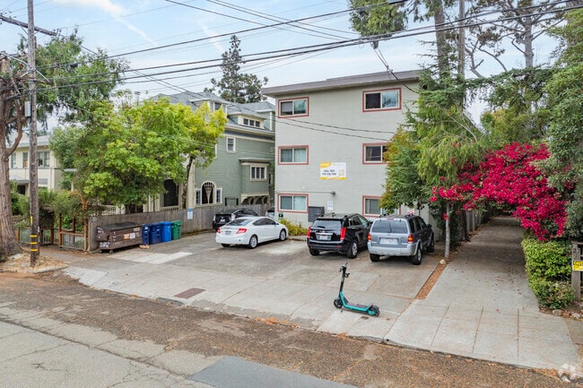 Alternate Exterior - 2732 Benvenue Ave