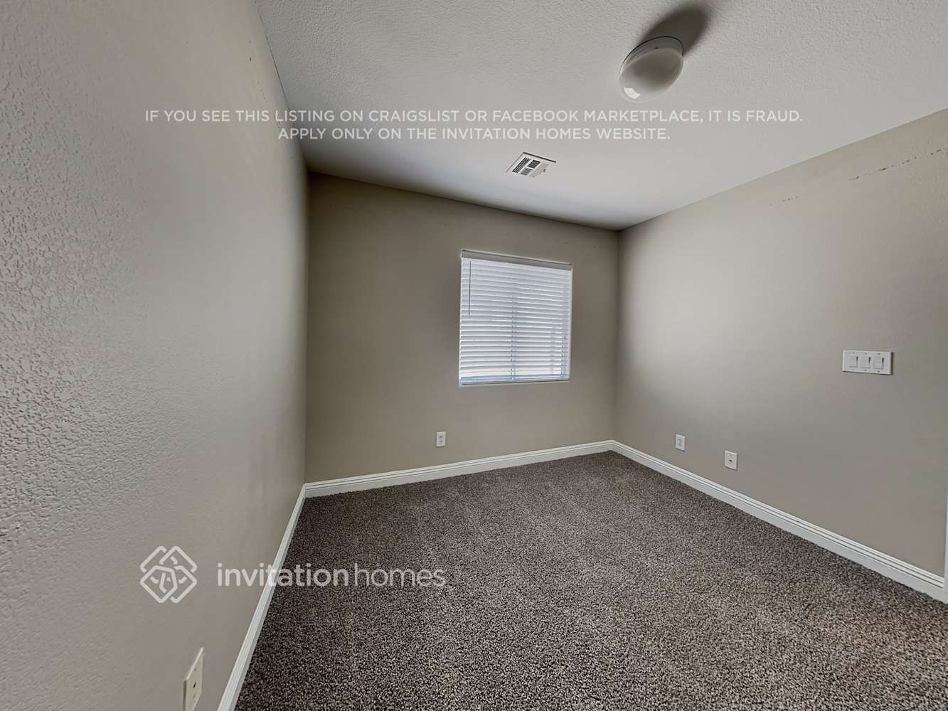 Building Photo - 6067 Camden Cove St