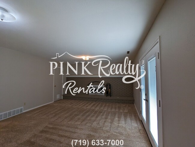 Building Photo - 4735 Woodsorrel Ct