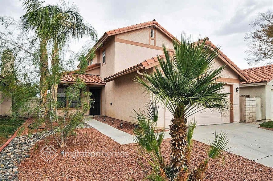 Building Photo - 2494 Muirfield Ave