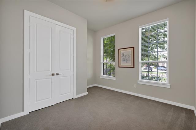 Building Photo - 883 Alfred Ct