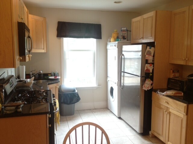 Building Photo - 23 Aspinwall Ave