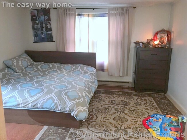 Building Photo - 7 Myrtle St