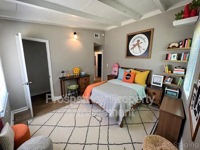 Building Photo - 185 Wickham Dr