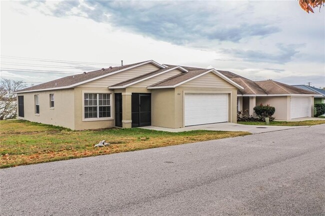 Building Photo - 812 Marcia Loop