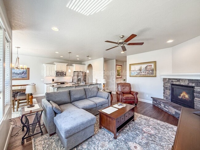 Building Photo - 9753 W Wildbranch Dr