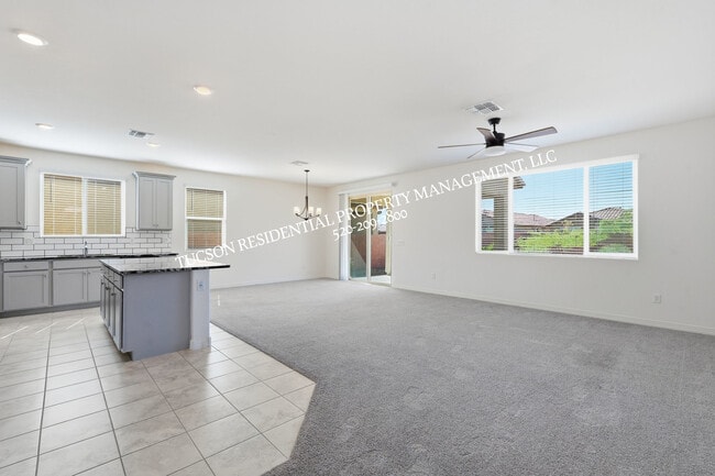 Building Photo - 7842 S New Strike Way