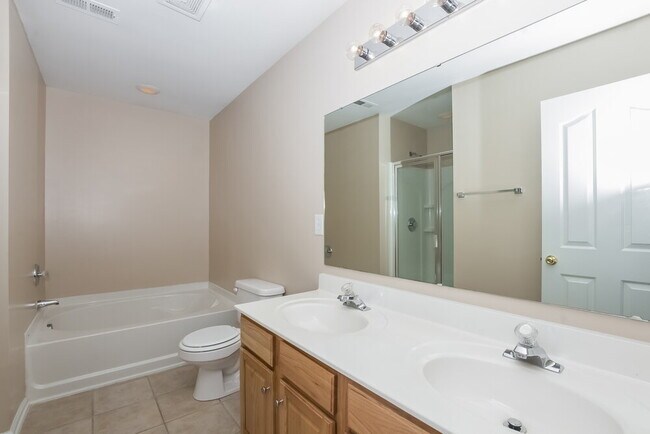 Building Photo - 1145 Ballina Way