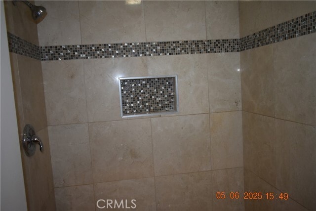 Building Photo - 12527 Fallcreek Ln