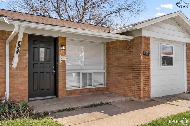 Building Photo - 4728 Eden Ln