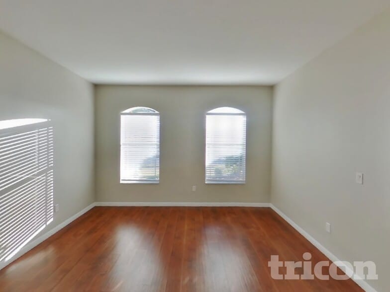 Building Photo - 177 Fairmont Dr