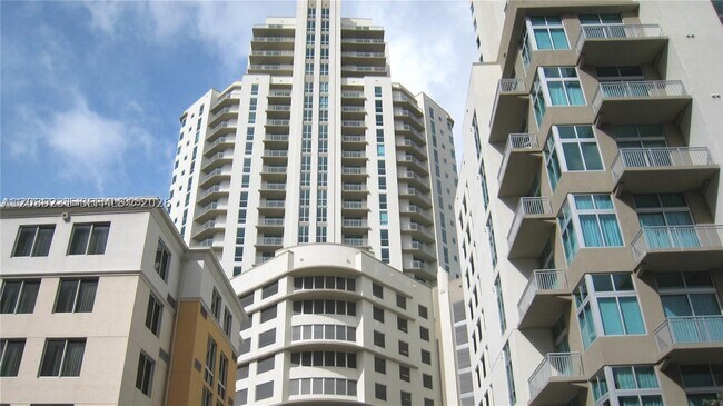 Building Photo - 9055 SW 73rd Ct