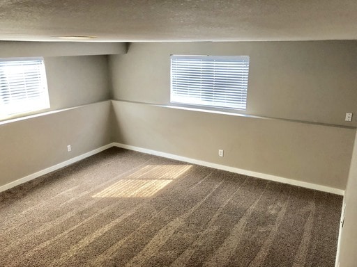 Building Photo - Perfect locale 3 Bed/2Bath Single Family H...