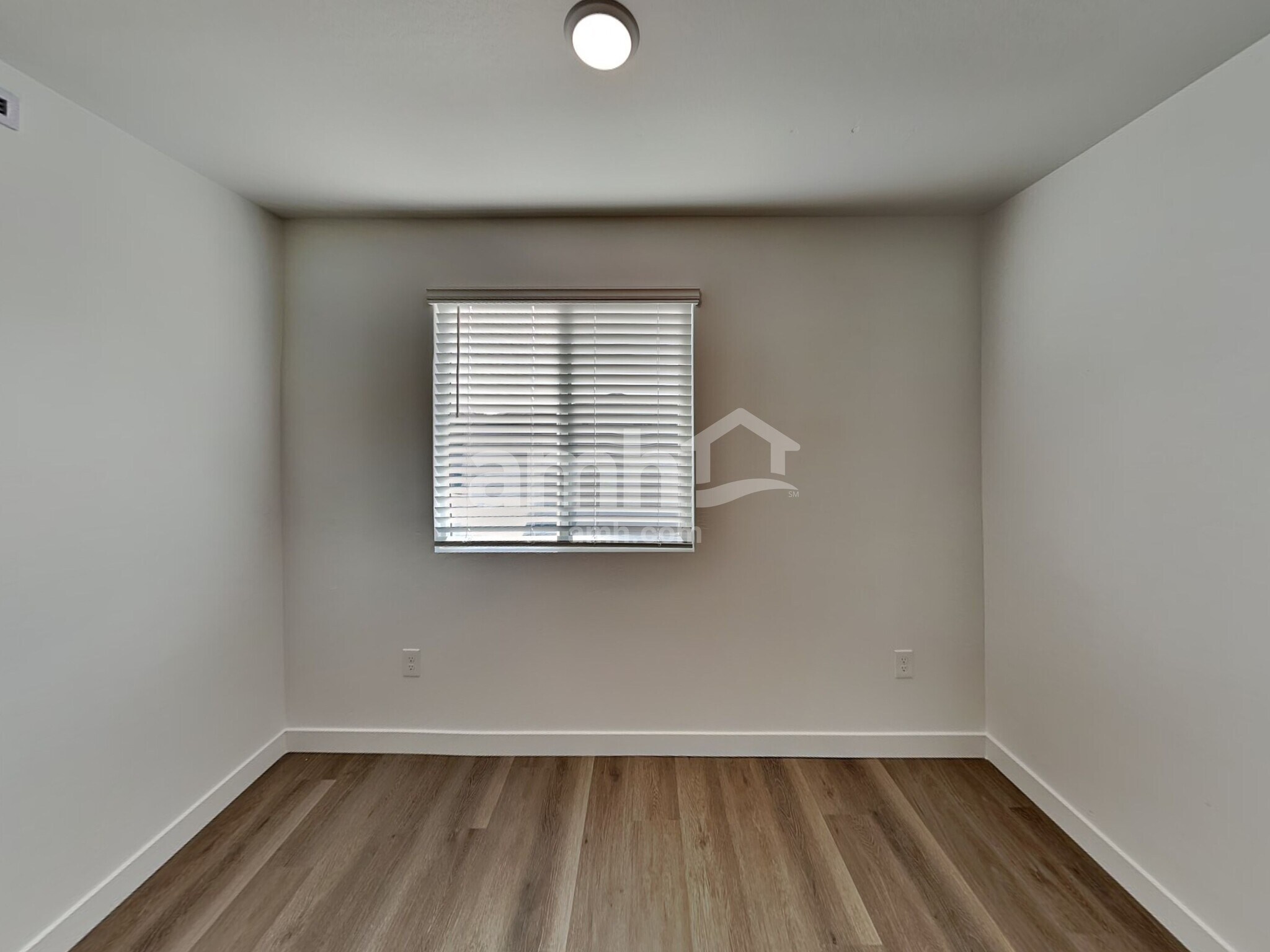 Building Photo - 6975 N 125th Dr