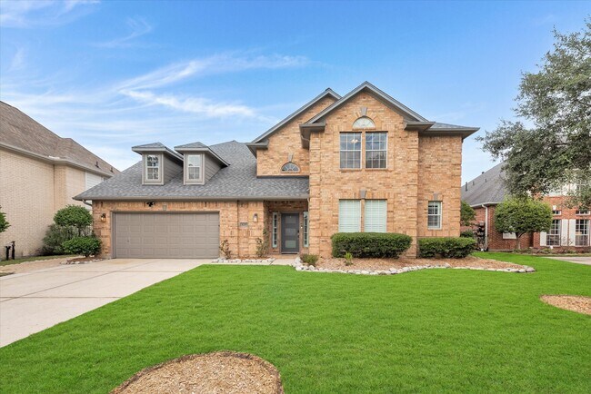 Building Photo - 8219 Shoregrove Dr