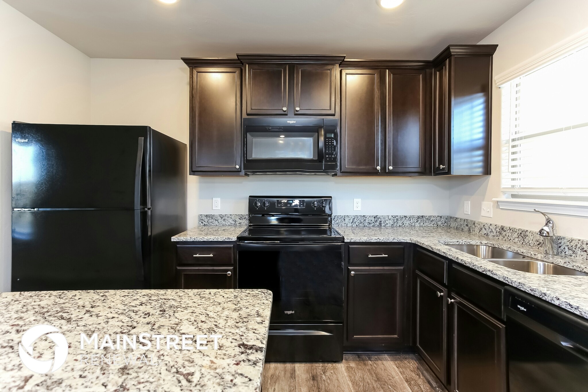 Building Photo - 1005 NW 5th St