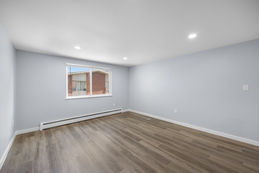 Building Photo - 3740 Owens St