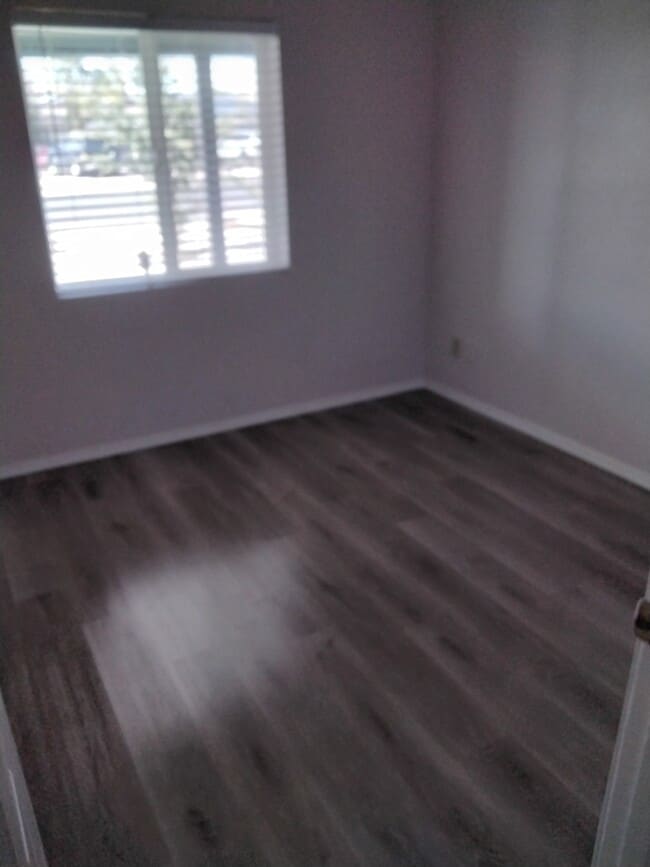 Building Photo - 3253 W Country Gables Dr