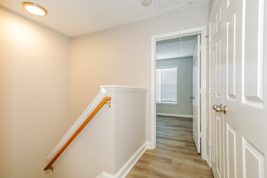 Building Photo - 4529 Capstone Dr