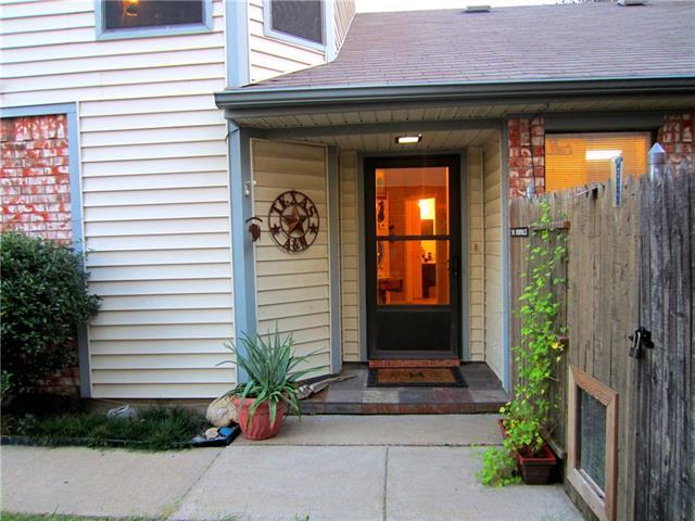 Building Photo - 940 Sylvan Creek Dr